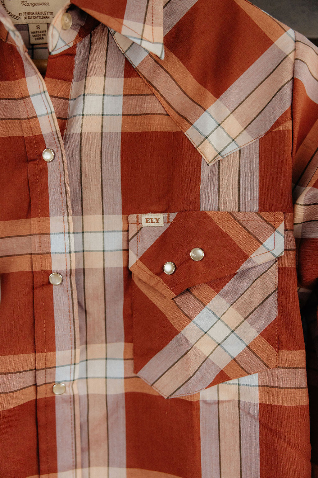 COWBOYGIRL: the Ranch Rig Pearl Snap