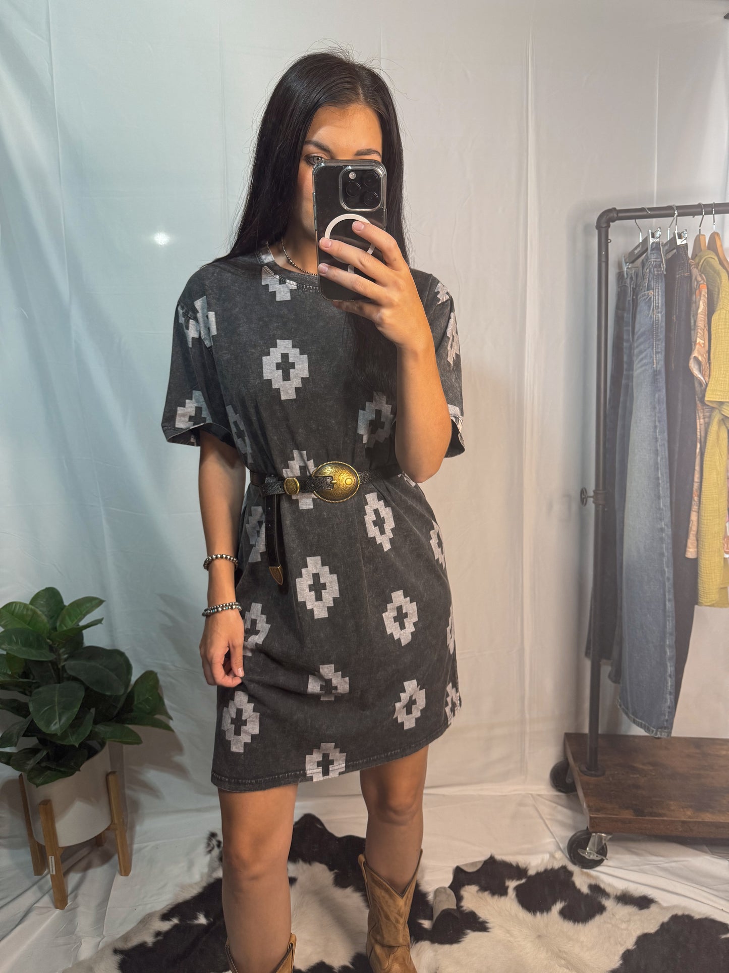 ARIAT: The Isela Dress