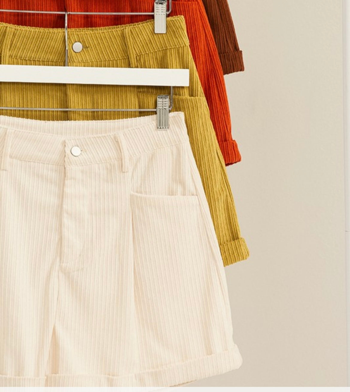 The Josie Corduroy Shorts in Cream