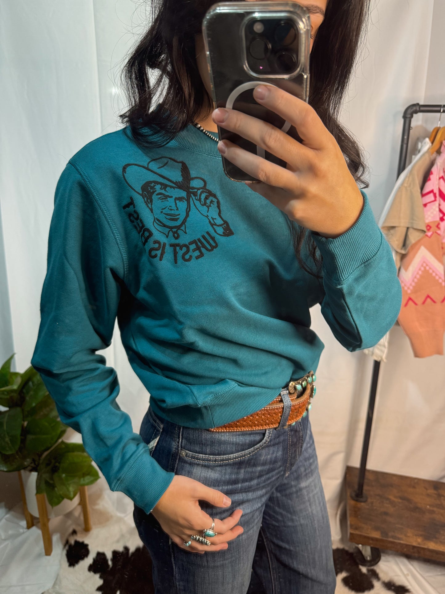 ARIAT x Sendero: the West is Best Crewneck
